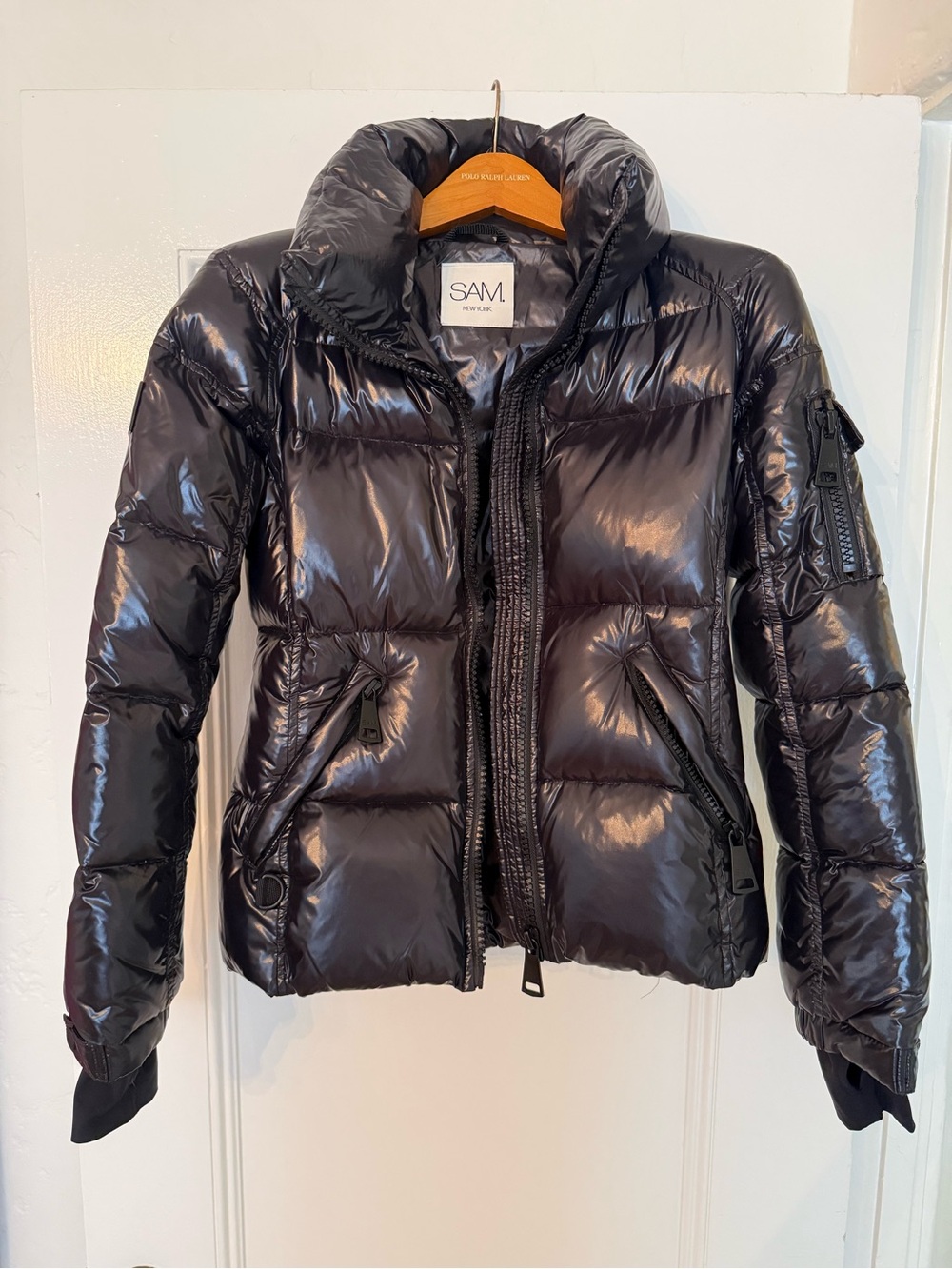 SAM  New York Women's Black glossy Puffer Jacket